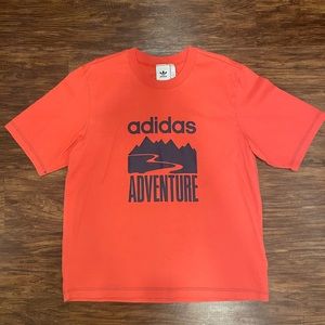 Adidas graphic heavyweight Tee
